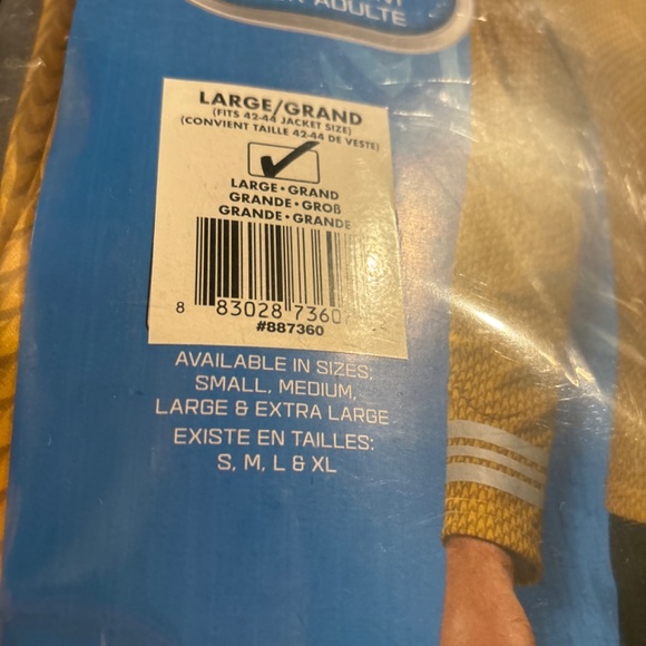 Star Trek Captain Kirk Halloween Costume Uniform Shirt - Picture 3 of 3